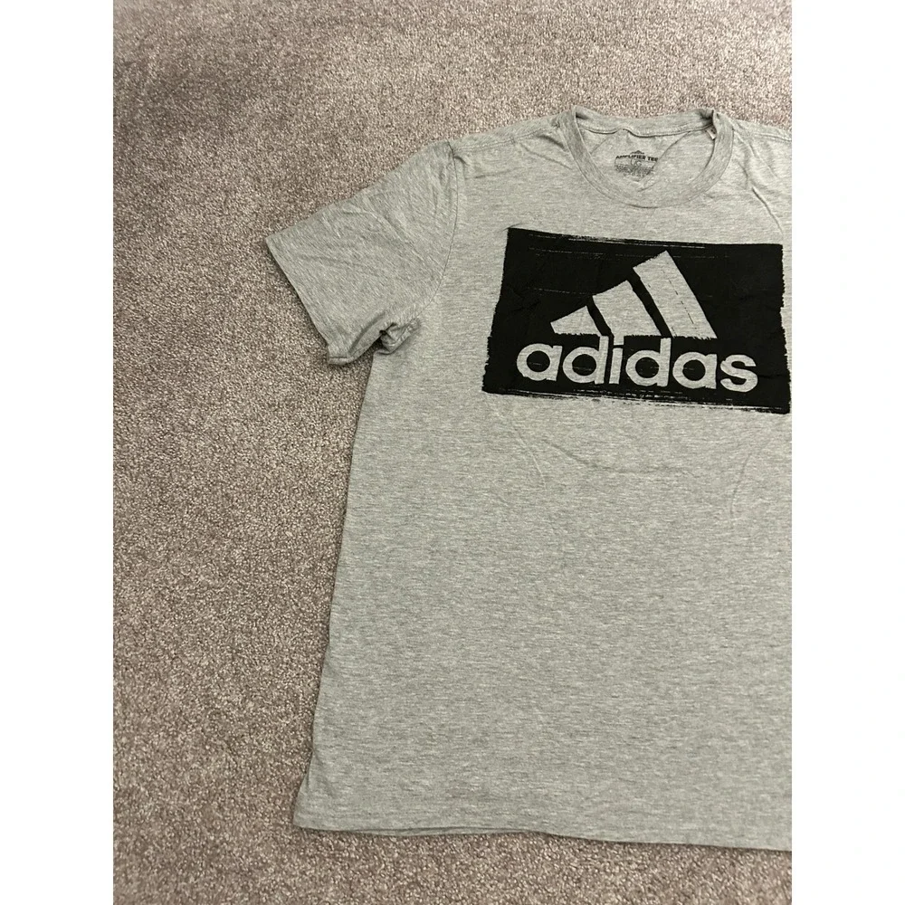 Adidas Amplifier Tee Mens Large Grey Excellent Short Sleeve Graphic T-Shirt
